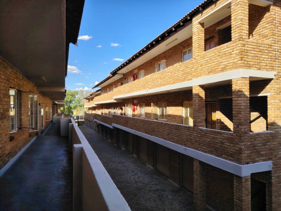 3 Bedroom Property for Sale in Rustenburg Central North West